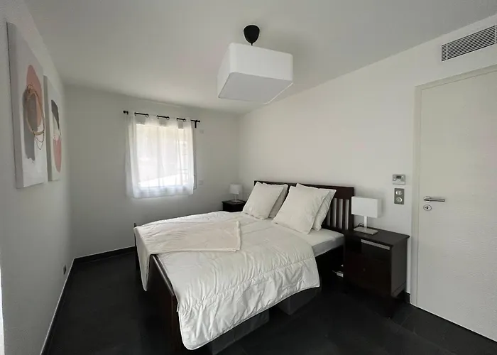 Prestige View 121